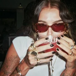 Retro 90’s Digital Compact Camera Digicam - Black -Camera Promotion Store 3E9A2C04 A97B 4346 BB60 BC1DB5D81398