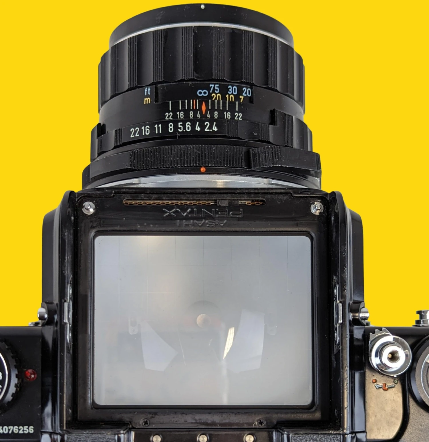 Asahi Pentax 67 MLU With 105mm F2.4 Takumar Lens. 6X7 Medium Format Film Camera 7 Asahi Pentax 67 MLU With 105mm F2.4 Takumar Lens. 6X7 Medium Format Film Camera - Image 5