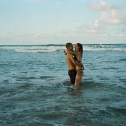 Canon® Canon Snappy QT 35mm Film Camera Point And Shoot -Camera Promotion Store canon snappy qt 35mm film camera point and shoot 7