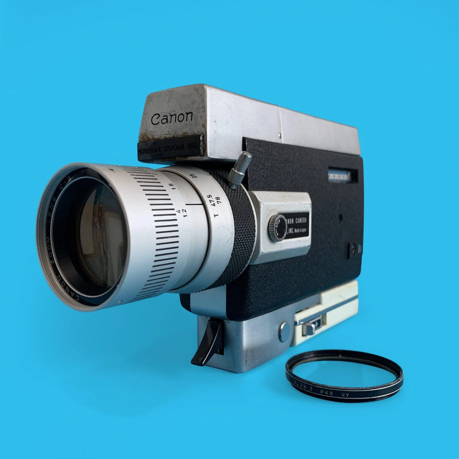 Canon® Canon Zoom 518 Super 8 Vintage Cine Camera 4 Canon® Canon Zoom 518 Super 8 Vintage Cine Camera - Image 2