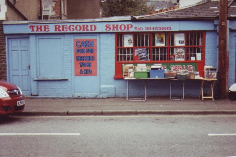 Chinon CE-5 Vintage SLR 35mm Film Camera With 50mm Prime Lens 8 Chinon CE-5 Vintage SLR 35mm Film Camera With 50mm Prime Lens - Image 6