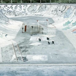 LomoChrome Metropolis 36 EXP 100-400 35mm Film -Camera Promotion Store lomochrome metropolis 36 exp 100 400 35mm film 4