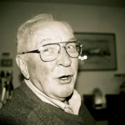 Minolta Maxxum 3xi Automatic 35mm SLR Film Camera With Auto Zoom Lens -Camera Promotion Store minolta maxxum 3xi automatic 35mm slr film camera with auto zoom lens 9