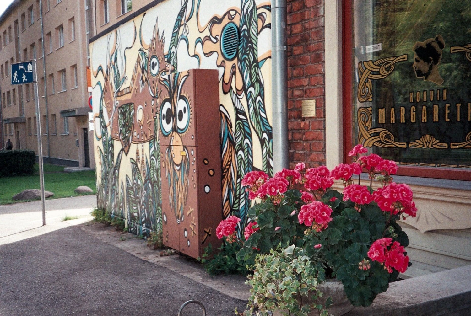 Minolta Riva Zoom 140 35mm Film Camera Point And Shoot 16 Minolta Riva Zoom 140 35mm Film Camera Point And Shoot - Image 14