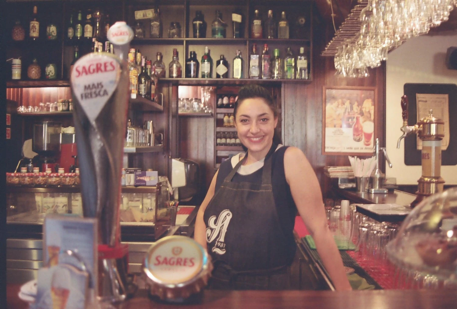 Nikon F50 35mm SLR Film Camera - Body Only 13 Nikon F50 35mm SLR Film Camera - Body Only - Image 11