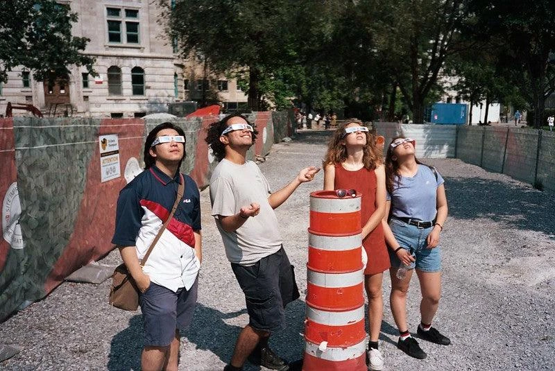 Nikon Lite Zoom 70w 35mm Film Camera Point And Shoot 4 Nikon Lite Zoom 70w 35mm Film Camera Point And Shoot - Image 2