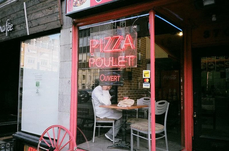 Nikon Lite Zoom 70w 35mm Film Camera Point And Shoot 11 Nikon Lite Zoom 70w 35mm Film Camera Point And Shoot - Image 9