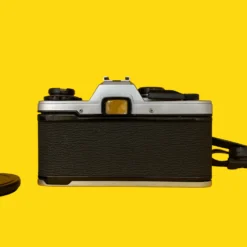 Olympus OM-10 Vintage SLR 35mm Film Camera With F/1.8 50mm Prime Lens -Camera Promotion Store olympus om 10 vintage slr 35mm film camera with f1 8 50mm prime lens 4