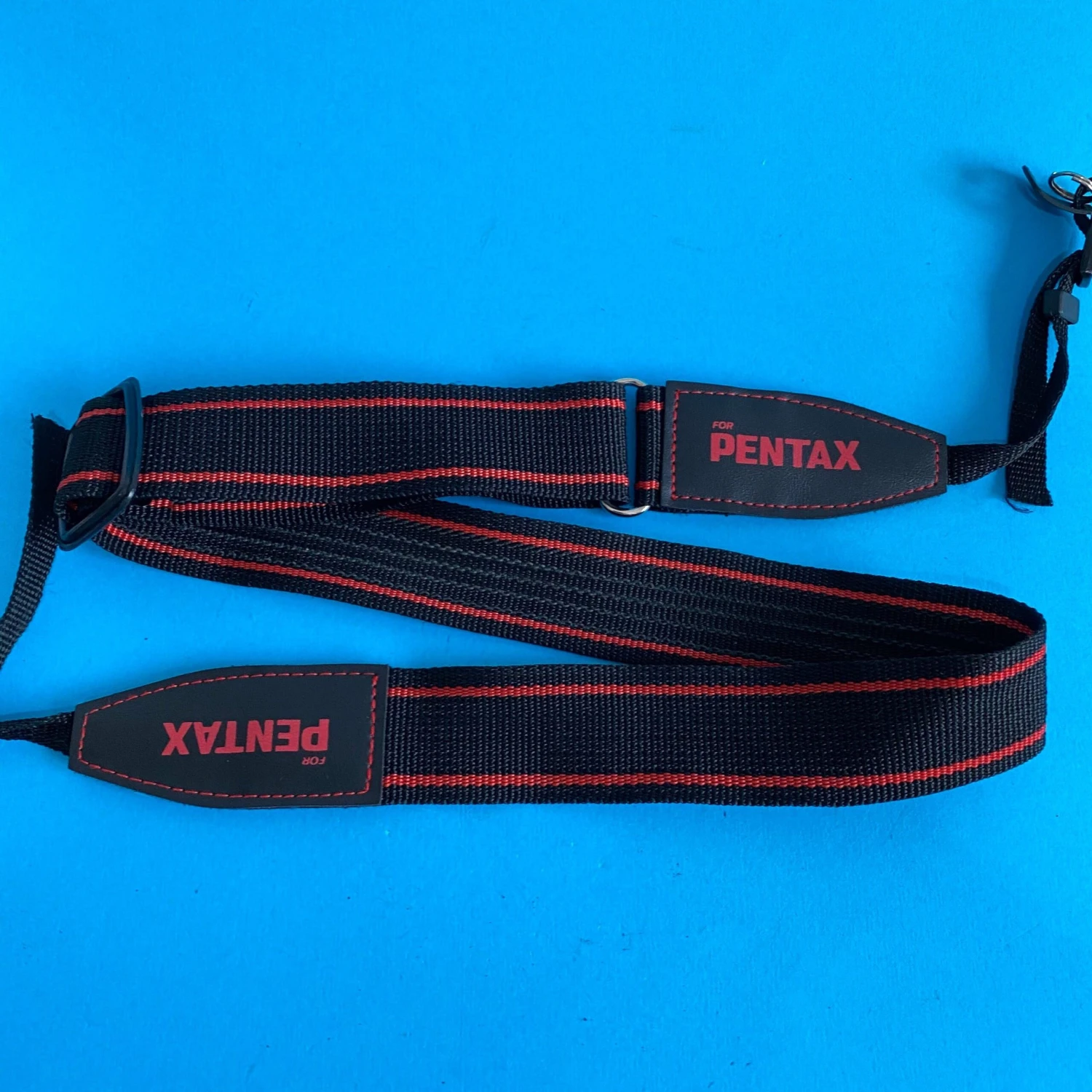 Original Pentax Black & Red SLR Camera Strap 7 Original Pentax Black & Red SLR Camera Strap - Image 5
