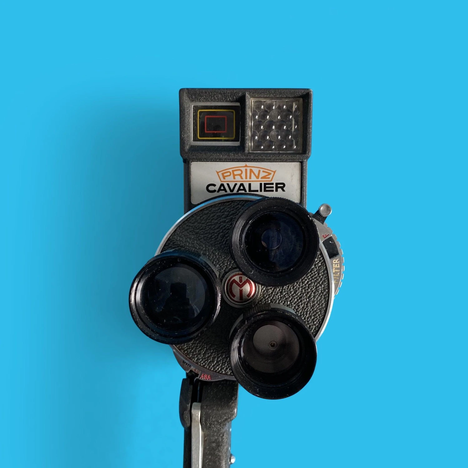 Prinz Cavalier 8mm Vintage Cine Camera 4 Prinz Cavalier 8mm Vintage Cine Camera - Image 2