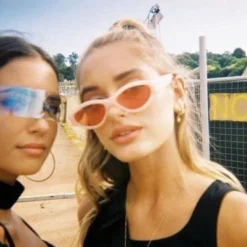 Retro VIBE 35mm Film Camera Reusable Point And Shoot - Champagne Silver -Camera Promotion Store retro vibe 35mm film camera reusable point and shoot champagne silver 7