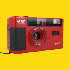 Retro VIBE 35mm Film Camera Reusable Point And Shoot - Red -Camera Promotion Store retro vibe 35mm film camera reusable point and shoot red 3