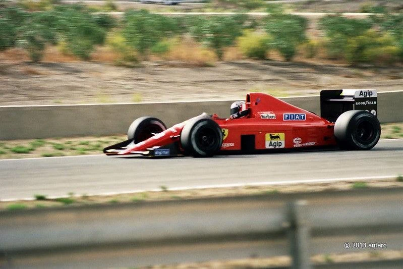 Ricoh KR-10 Super 35mm SLR Film Camera With Original F/2 50mm Prime Lens 10 Ricoh KR-10 Super 35mm SLR Film Camera With Original F/2 50mm Prime Lens - Image 8