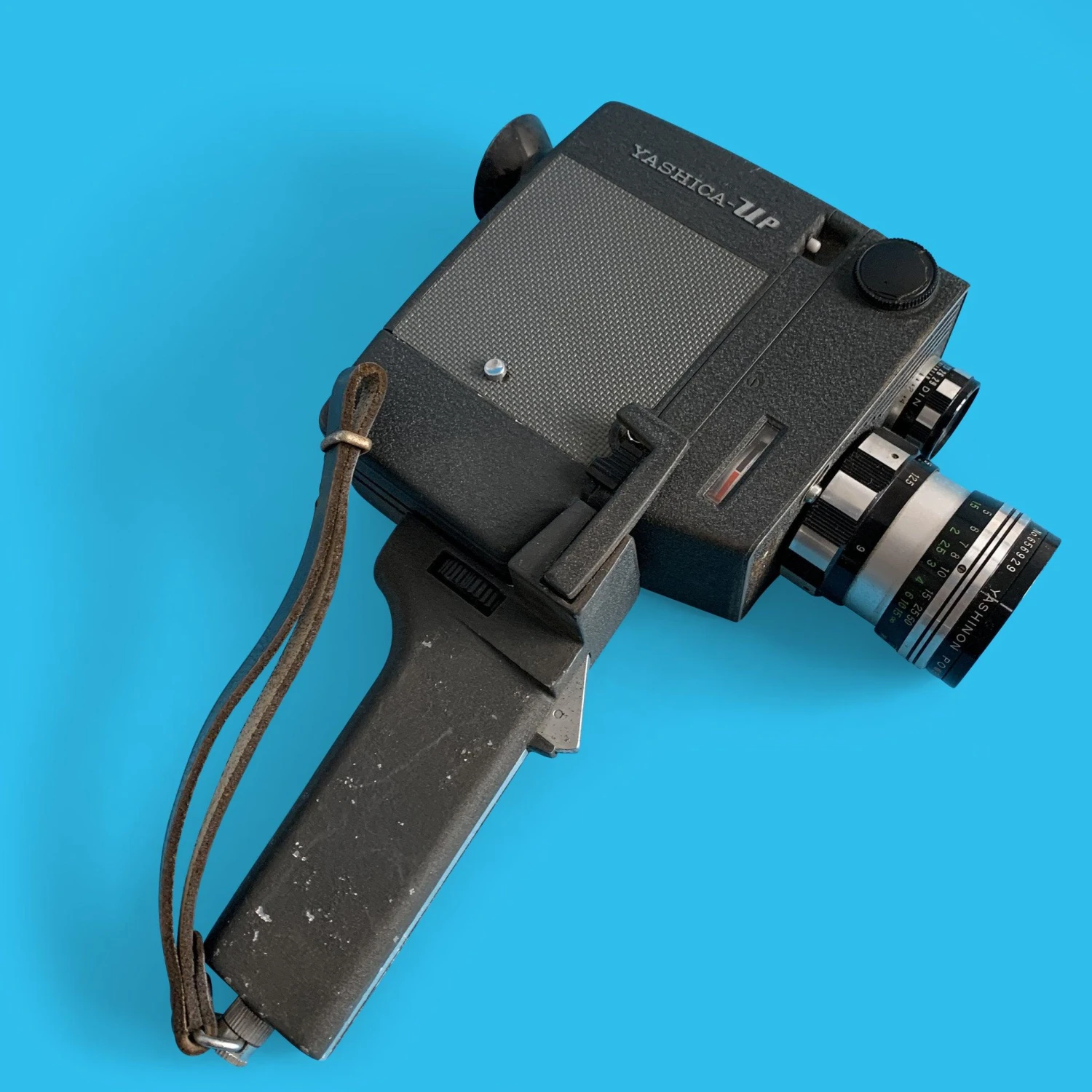 Yashica UP 8mm Movie Cine Camera 3 Yashica UP 8mm Movie Cine Camera