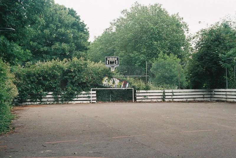 Zenit E Vintage Metal 35mm SLR Film Camera 10 Zenit E Vintage Metal 35mm SLR Film Camera - Image 8